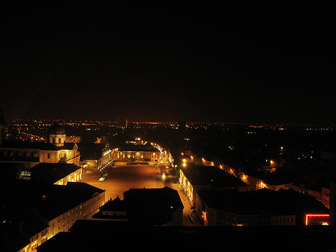 Sint-Pietersplein by night
