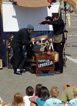 Puppetbuskers