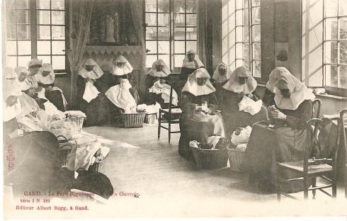 Serie 1 nr. 181 Het klein Begijnhof V. Een werkplaats