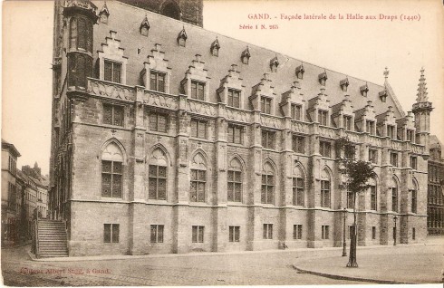 Serie 1 nr. 265 Zijgevel Lakenhalle (1440)